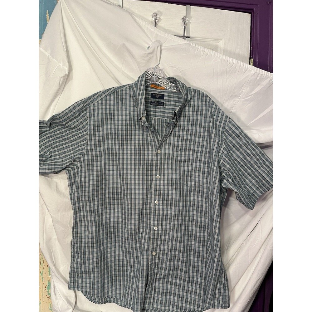 Dockers Stain Defender Non Wrinkle Adult 2XL Short Sleeve Button Down Shirt